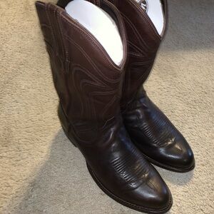 Tecovas Cartwright in black cherry Western Boots